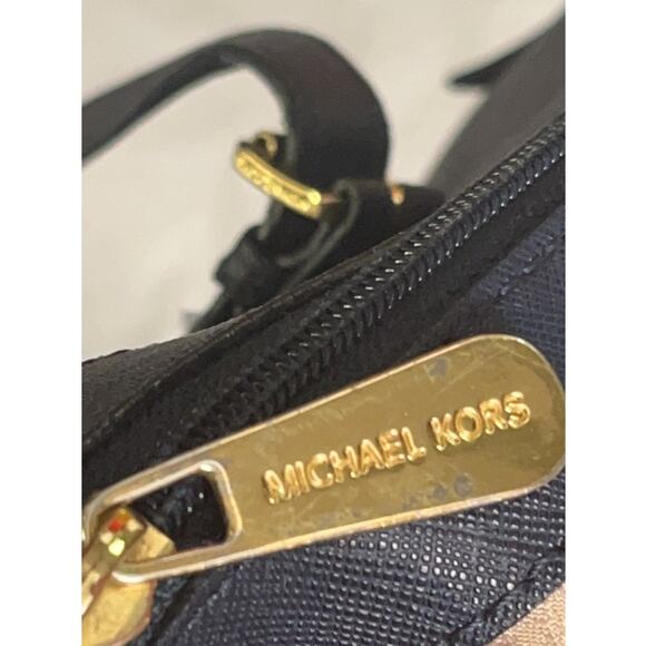 Michael Kors Handbag Multifunction Jet Set Tote Bag - Style 30S3GTVT6L Navy Blue - Picture 16 of 16